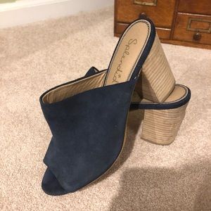 Navy blue peep toes w/stacked heels by Splendid